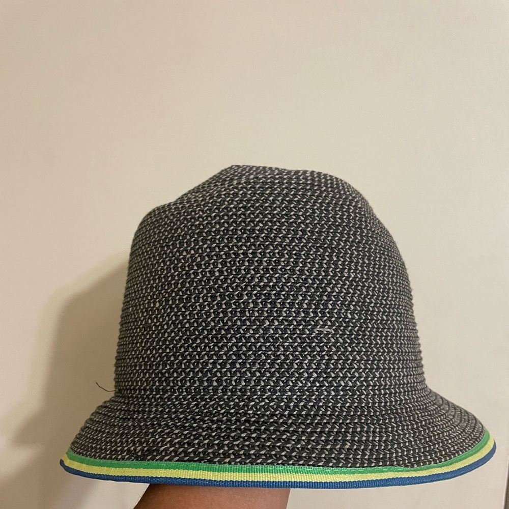 Hat - Picture 3 of 4